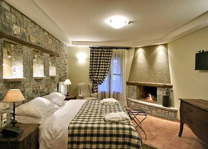 Grand 3* ויטינה